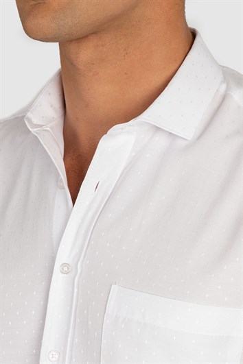 Klasik Fıt Kısa Kol Armürlü Kravatlık Erkek Gömlek